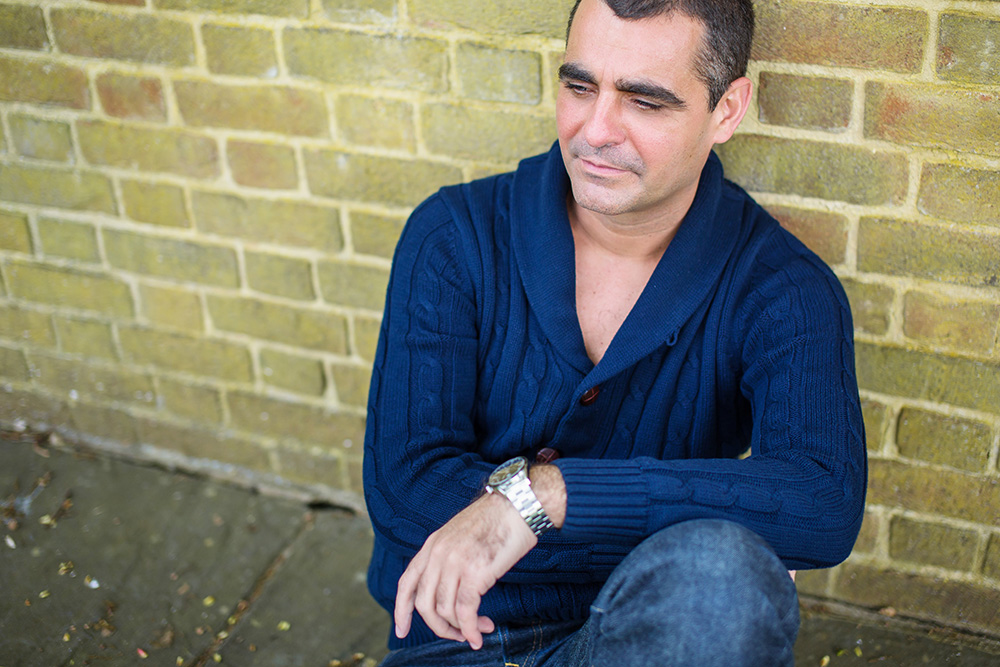 16_man-sitting-portrait_Hove-Brighton-England