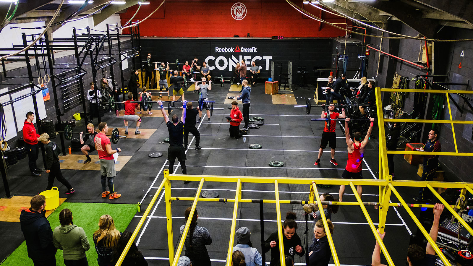  Testing the fittest athletes . CrossFit Open 2018 Motiv 