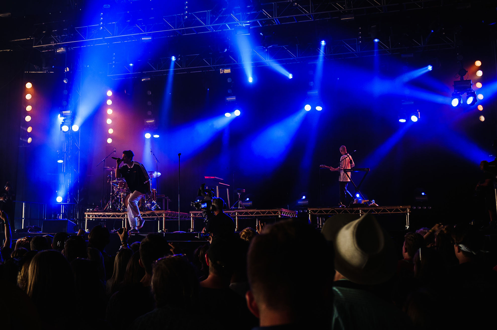 lany-isle-of-wight-festival-concert