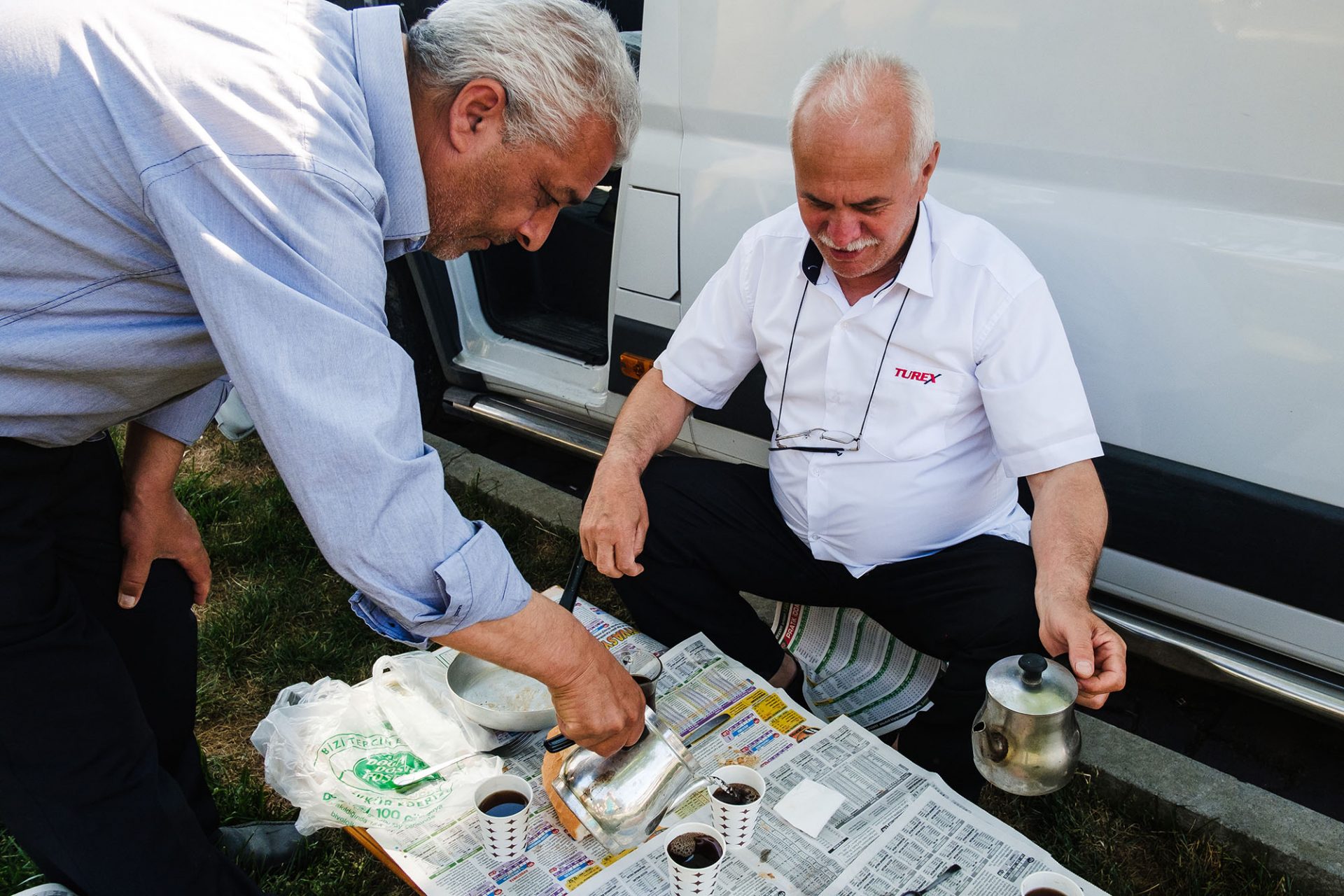 18_Istanbul-morning-coffee