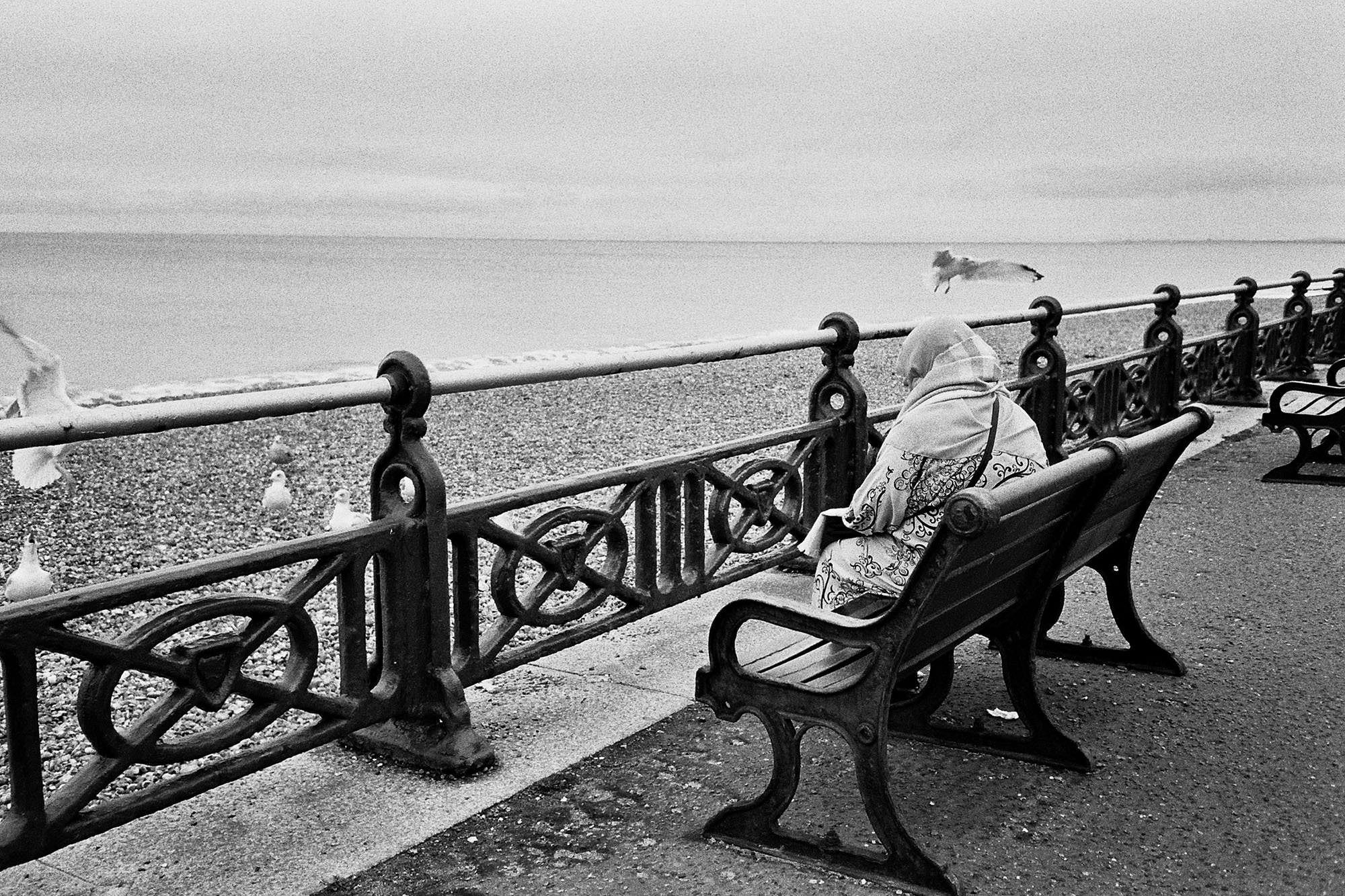 street-photography-beach-seafront-brighton