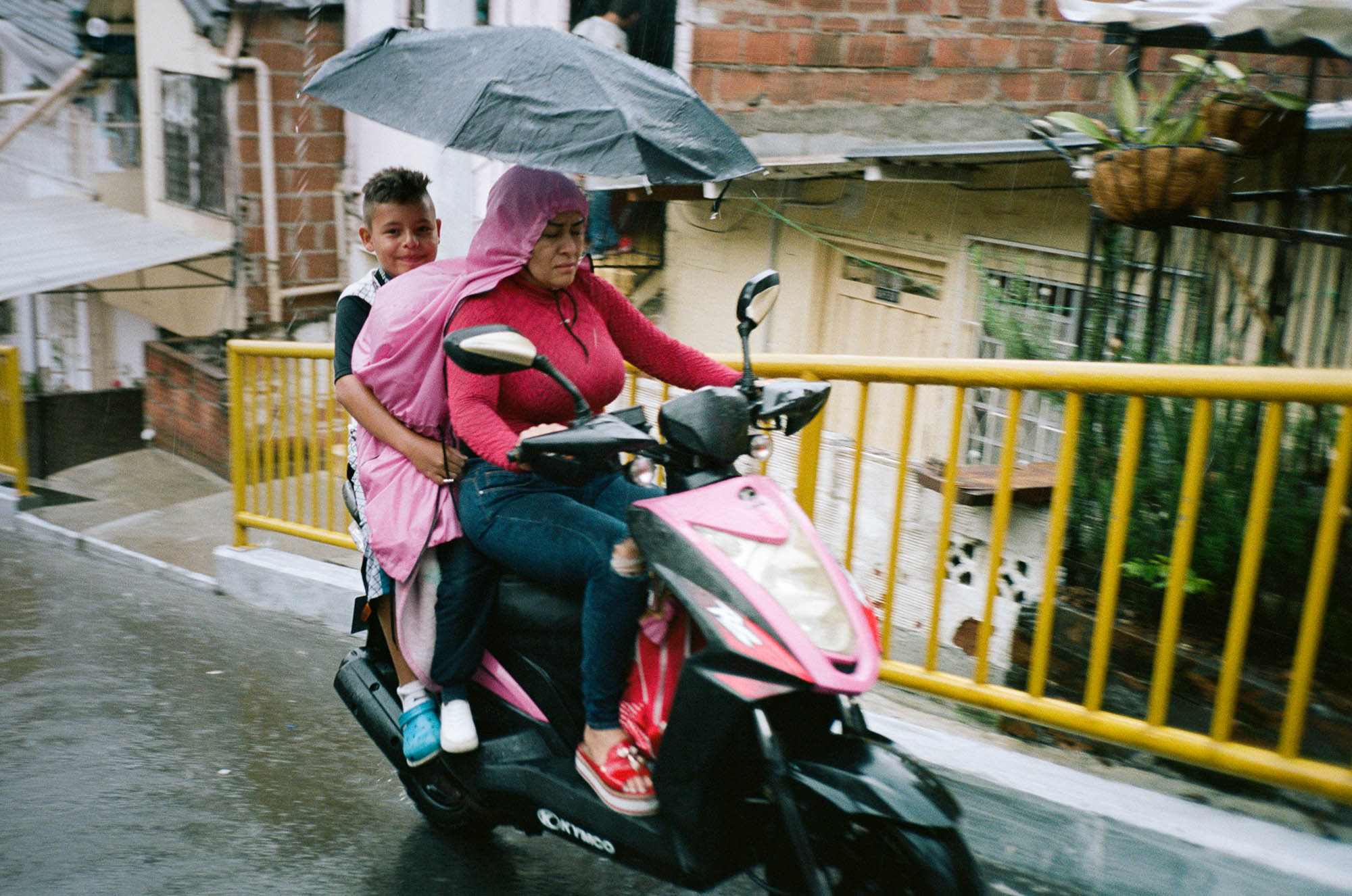 Film photography Colombia Olympus mju-ii