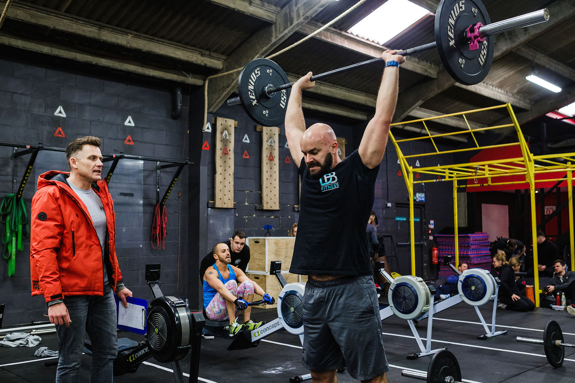 Crossfit reebok throwdown athlete
