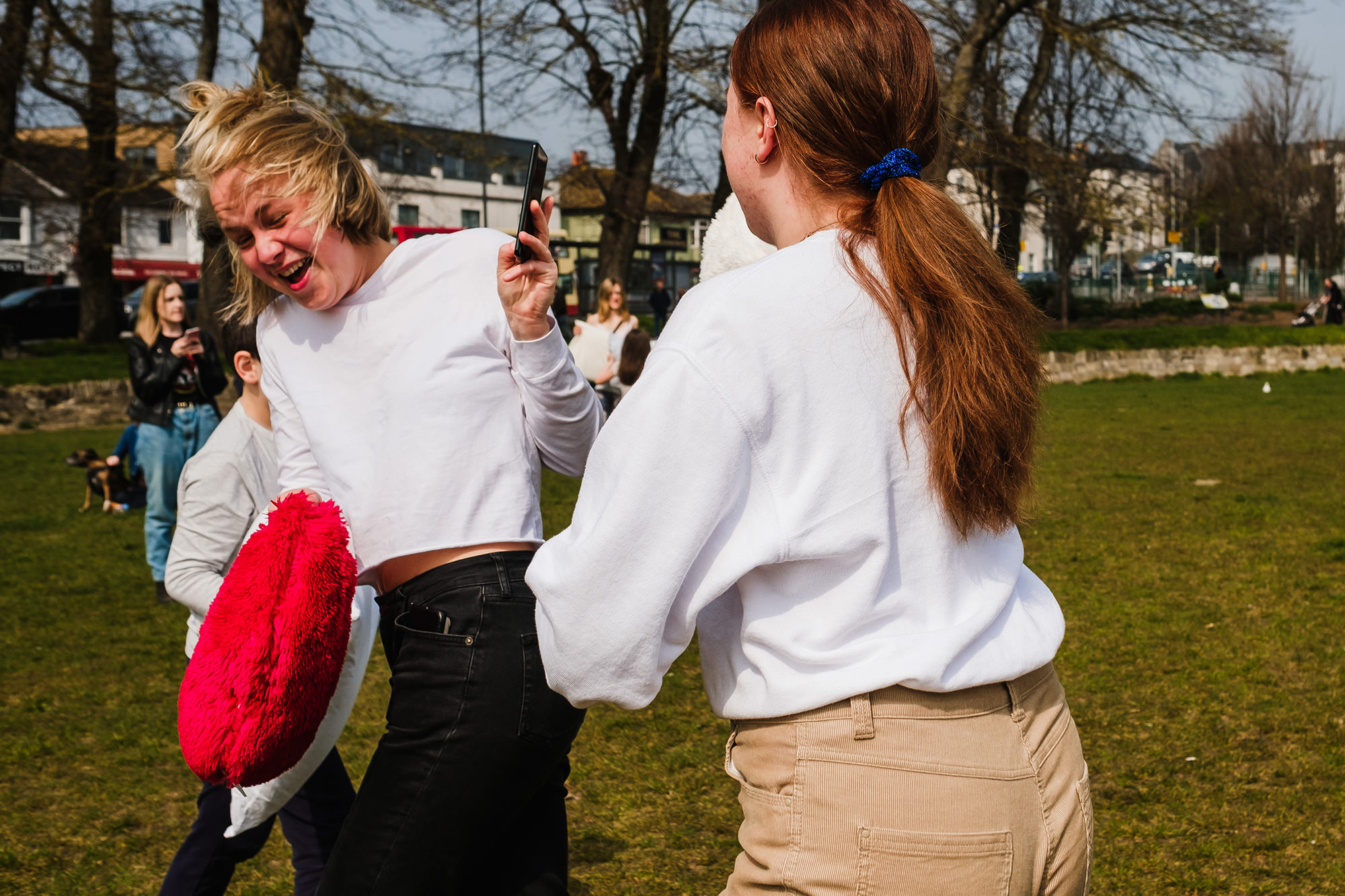 Pillow fight street photography the level park