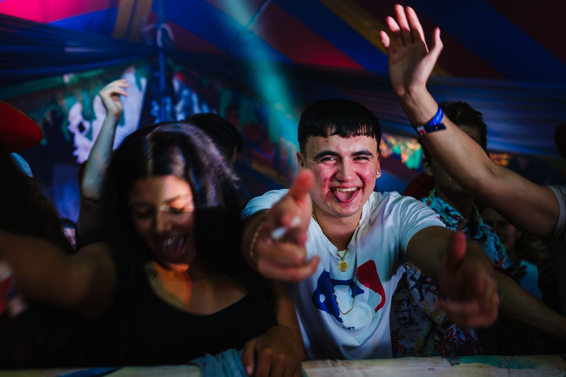 21 students listening to dj party