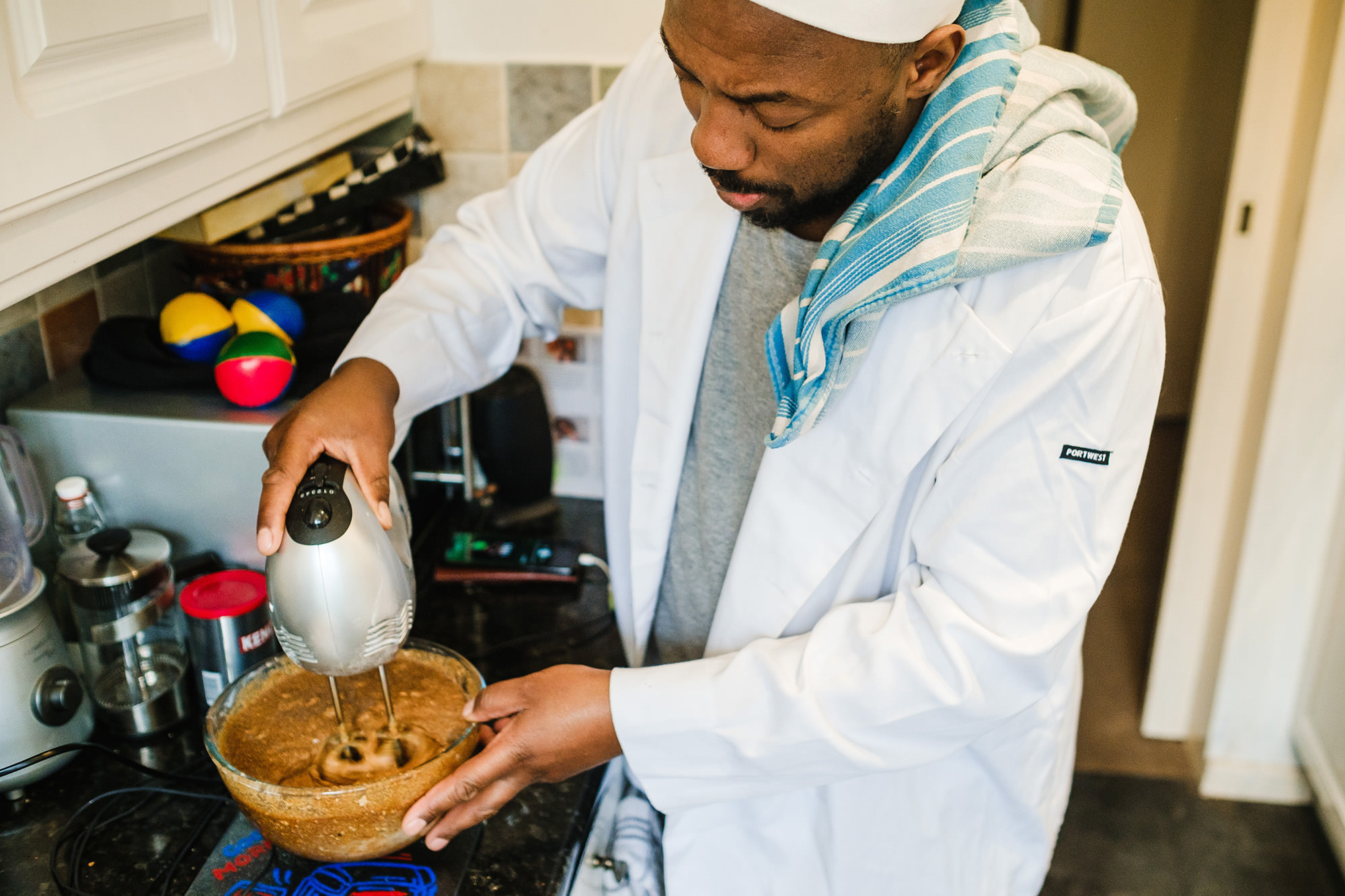 making rum cake for facebook