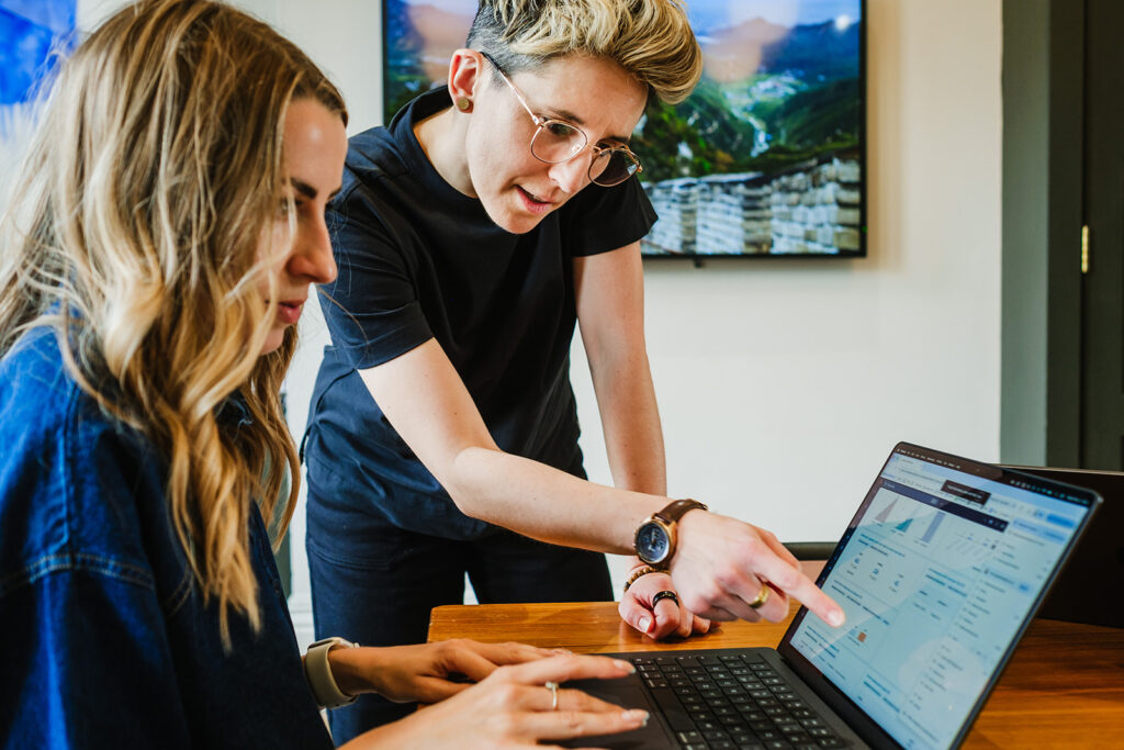 How to Get Better Client Testimonials (Without Telling People What to Say)